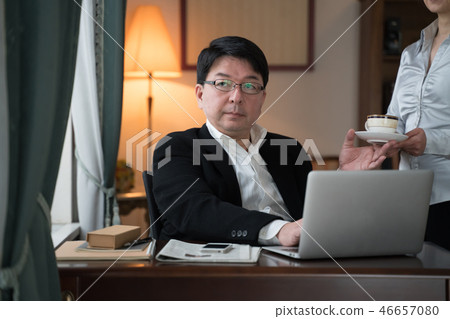 Business couple Business couple 46657080