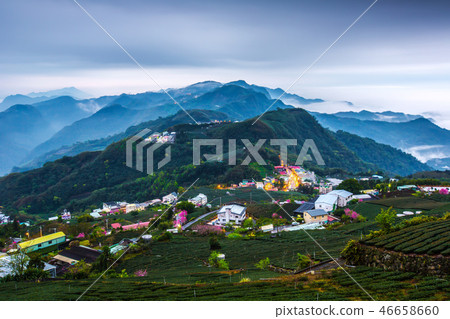 阿里山頂石槕雲海Asia, Taiwan, Alishan Cloud 46658660