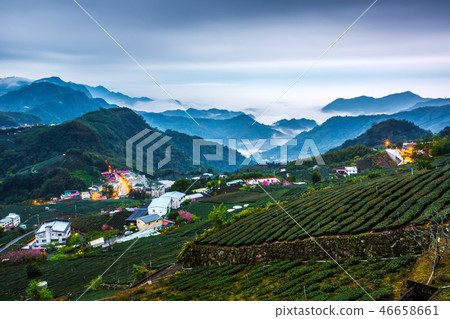 阿里山頂石槕雲海Asia, Taiwan, Alishan Cloud 46658661