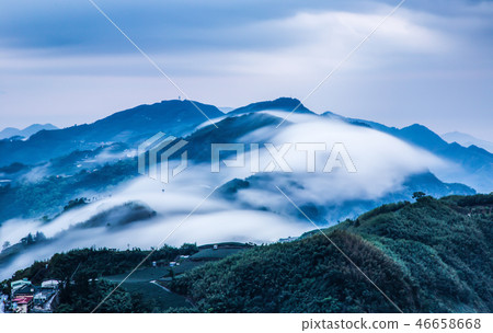 阿里山頂石槕雲海Asia, Taiwan, Alishan Cloud 46658668