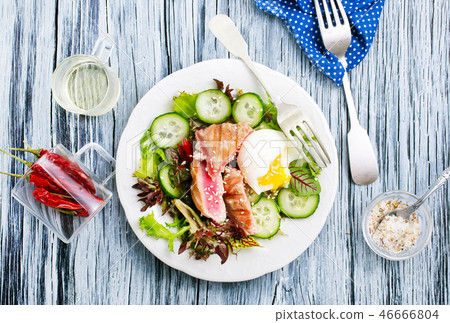 salad salad 46666804