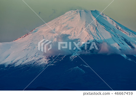 Mt. Fuji that morning sun from Tanzawa and Tonotake Mt. Fuji that morning sun from Tanzawa and Tonotake 46667459