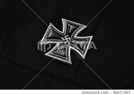 nazi german award Iron Cross on black SS uniform nazi german award Iron Cross on black SS uniform 46671901