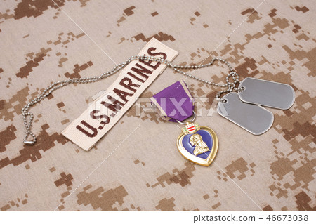 Purple Heart award on US MARINES uniform 46673038