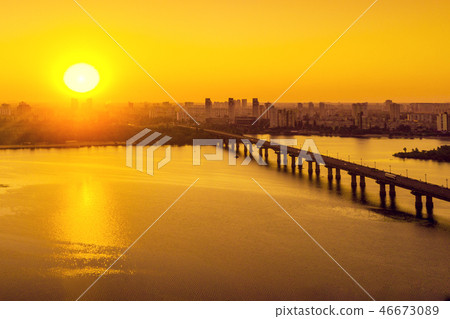 Skyline, the city of Kiev in the morning Skyline, the city of Kiev in the morning 46673089