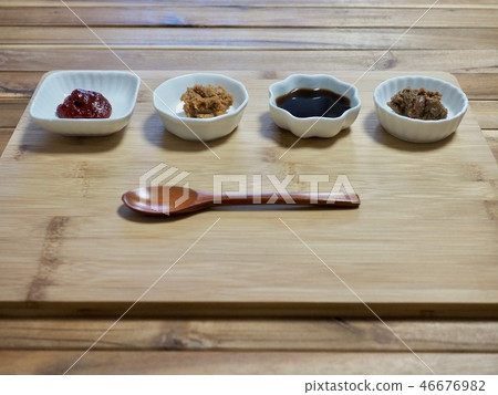 Korean traditional sauce Soy sauce, miso, red pepper paste 46676982