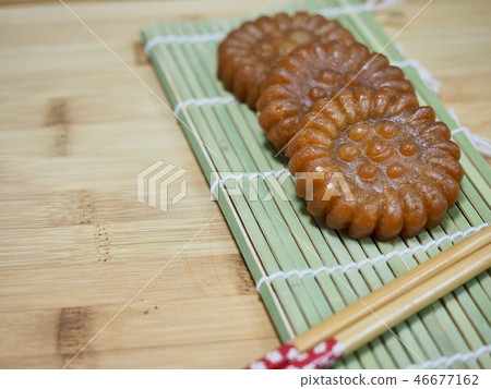 Korean traditional food Yakgwa 46677162