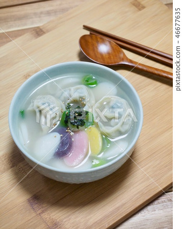 韓國食品年糕餃子 46677635