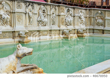 Fonte Gaia is monumental fountain Fonte Gaia is monumental fountain 46678950