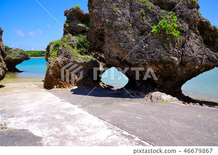 Notch of Okinawa Hamahigajima 46679867