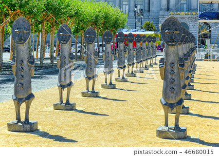 Statues near San Francisco Civic Center. Statues near San Francisco Civic Center. 46680015