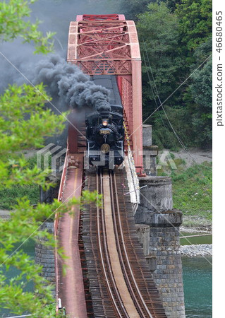 SL Hitomi crossing the Kuma River 46680465