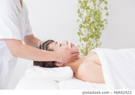 接受美學的女性 接受美學的女性 46682922