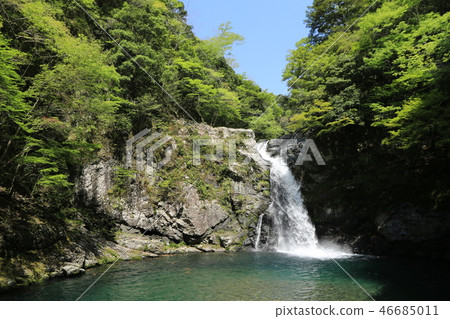 佐野瀑布 46685011