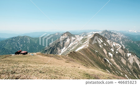 Tanigawadake mountain climbing in spring (Toward the shoulder from the Tomano ear) 46685823