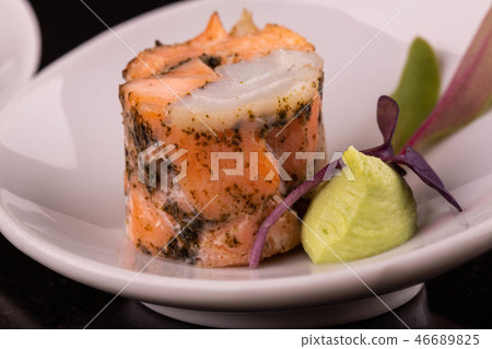Fish roll from allsorts of fishes with oil Fish roll from allsorts of fishes with oil 46689825