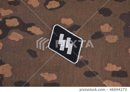 WW2 German Waffen-SS military insignia 46694273