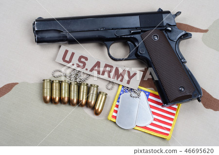 Colt government 1911 with U.S. ARMY uniform Colt government 1911 with U.S. ARMY uniform 46695620