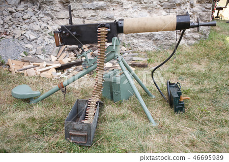 WWI german machine gun MG 08 46695989