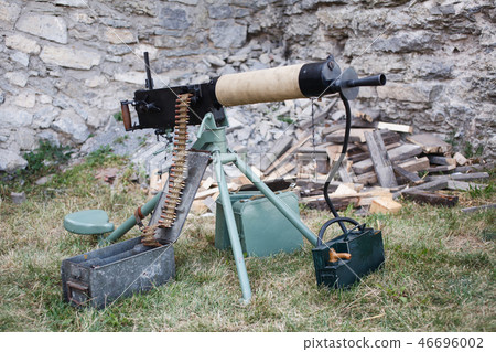 WWI german machine gun MG 08 46696002