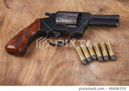 Revolver with ammunition 46696350