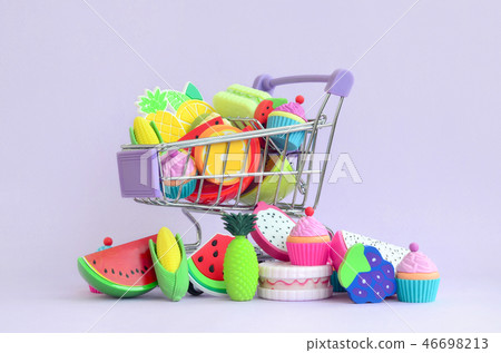 Buying diet food and fruit online. Shopping cart Buying diet food and fruit online. Shopping cart 46698213