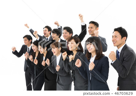 人數眾多人數眾多，業務支持 46703629