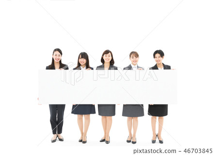 多個女商人白板 46703845