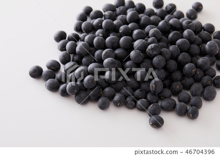 High-grade black beans from Tamba Tanzan 46704396