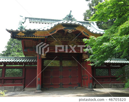 Tokugawa Tsunayoshi Rei forge gate at Kanei-ji Cemetery 46705820