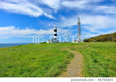 Scenery of Tohoku / Akita / Idozaki / A walk along the Oga Peninsula / lighthouse where there is a green light (1) 46706865