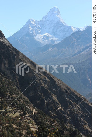 Ama Dablam looking from the road to Monla Ama Dablam looking from the road to Monla 46707400