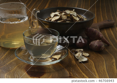 Pork potato tea Pork potato tea 46708943