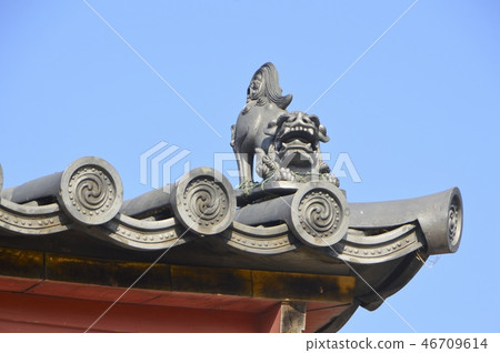 Decorative tile (Yajima temple / Yado Higashimachi Jagoshima, Takamatsu city, Kagawa prefecture) 46709614