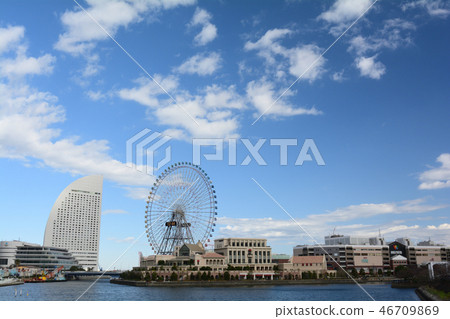 Yokohama  46709869