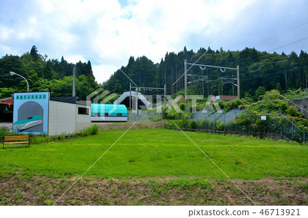 東北,青森,Ryutoizaki,Seikan隧道入口廣場,停車場和商店的景色(1) 東北,青森,Ryutoizaki,Seikan隧道入口廣場,停車場和商店的景色(1) 46713921