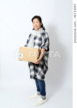 Senior Senior 46714007