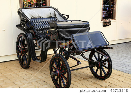 carriage 46715348