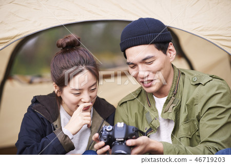 Couple, Camping, Korean 46719203