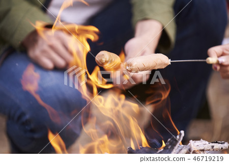 Couple, Camping, Korean 46719219