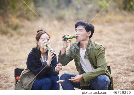 Couple, Camping, Korean 46719230