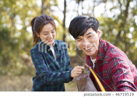 Couple, Camping, Korean 46719519