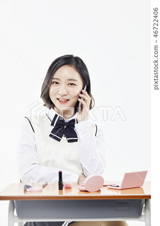 Middle school student, high school student, student 46722406