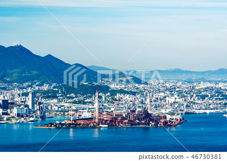 從富山山天文台看到的北九州工業區[福岡縣] 46730381