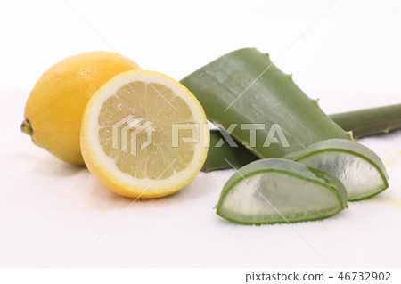 Lemon and aloe Lemon and aloe 46732902