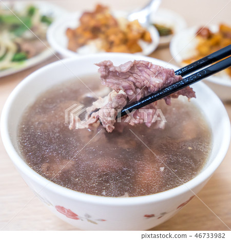 台灣 台南 小吃 美食 牛肉湯 beef soup 牛肉の湯引き汁 46733982