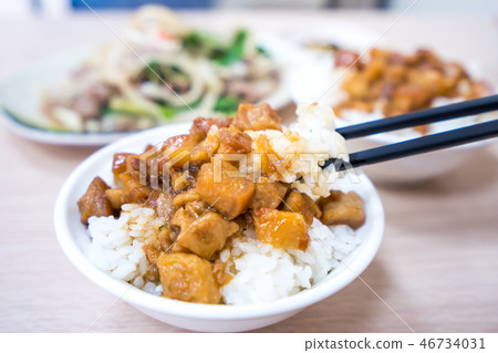 台灣 小吃 美食 滷肉飯 肉燥飯 Braised pork rice 台湾風肉そぼろ丼 台灣 小吃 美食 滷肉飯 肉燥飯 Braised pork rice 台湾風肉そぼろ丼 46734031