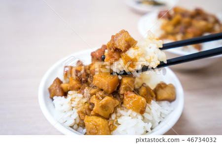 台灣 小吃 美食 滷肉飯 肉燥飯 Braised pork rice 台湾風肉そぼろ丼 46734032