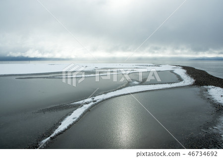 從雪域風景的Azumi河口看琵琶湖 從雪域風景的Azumi河口看琵琶湖 46734692