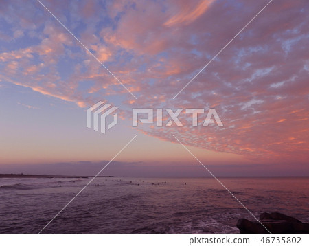 Sunset sky of Tsurigasaki coast (Shidashita) 46735802